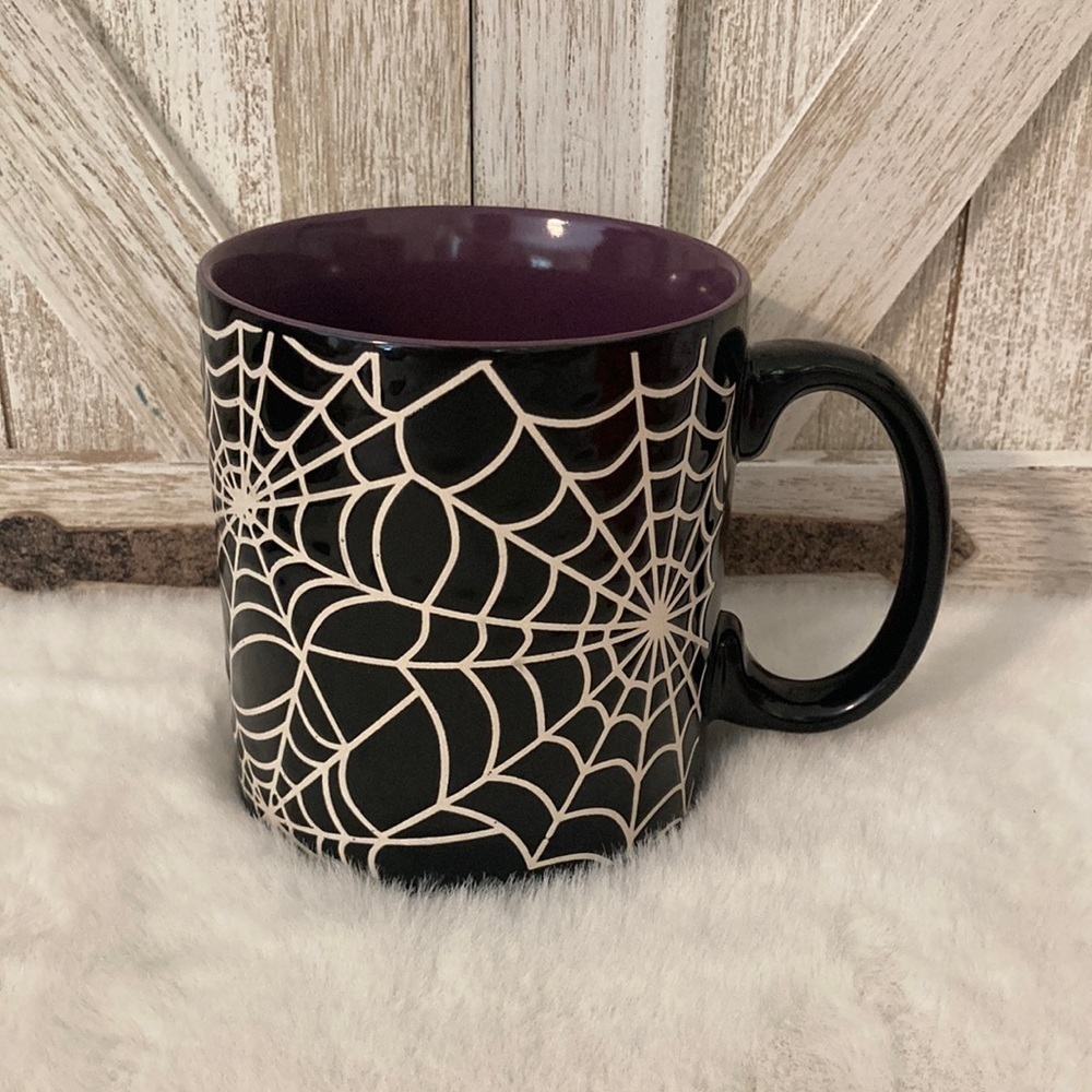 Novogratz Halloween Spiderweb Mug